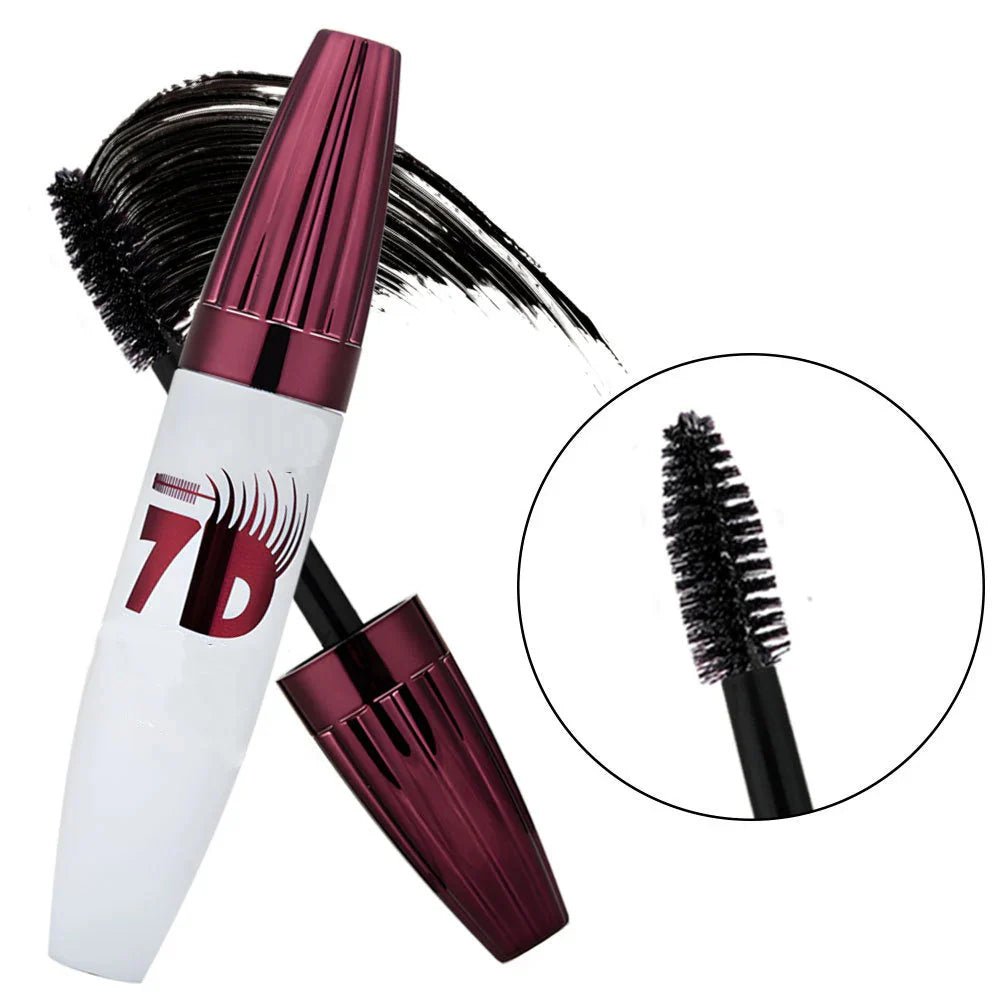 Smudge-Proof Curling & Lengthening Mascara